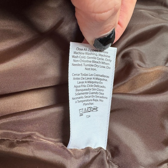 Faux Leather Time & Tru Brown Puffer Jacket, Women’s Size L, Machine Washable - Picture 3 of 5